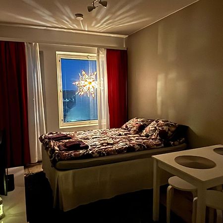 Top Floor City Apartment روفانييمي المظهر الخارجي الصورة